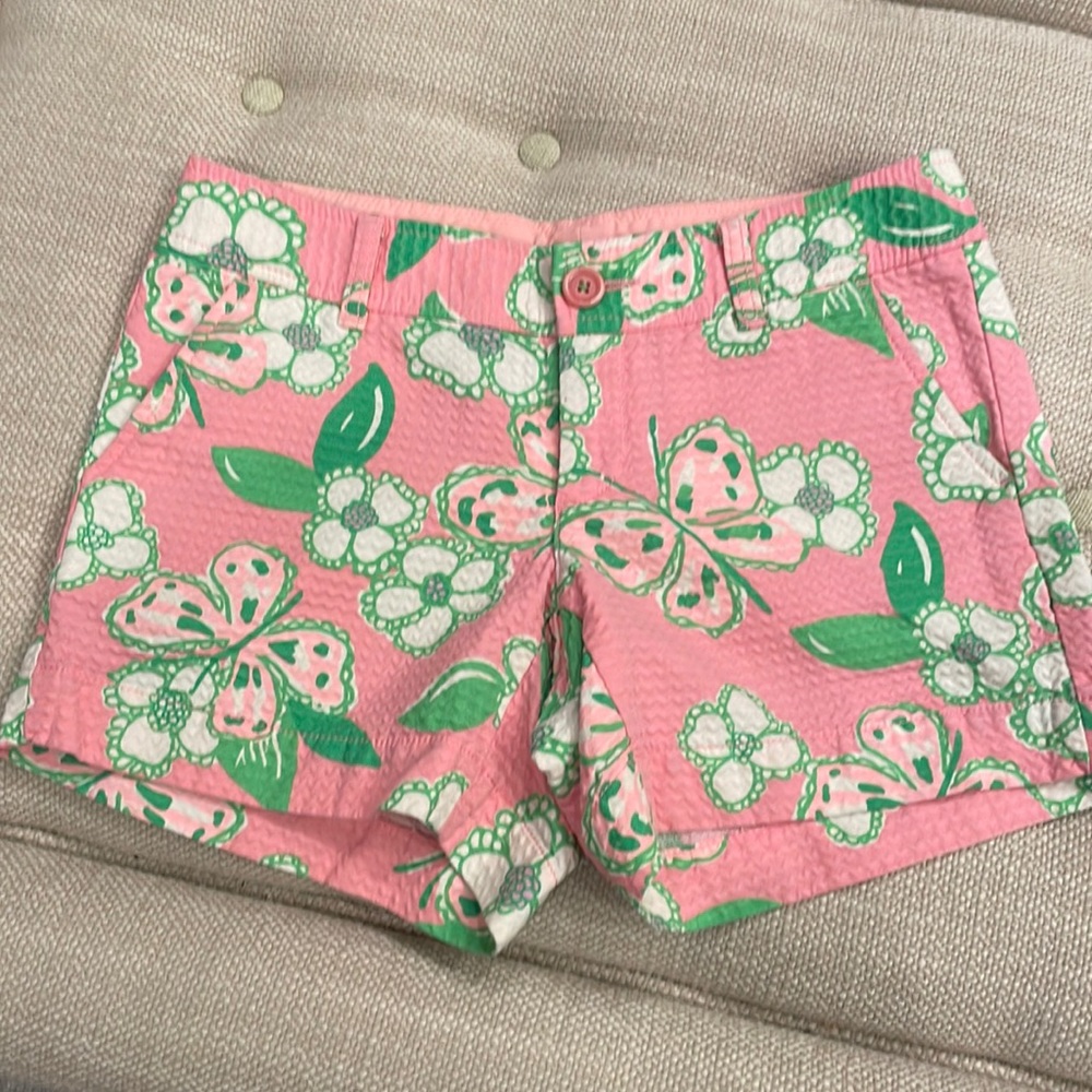 Lilly Pulitzer shorts in zero